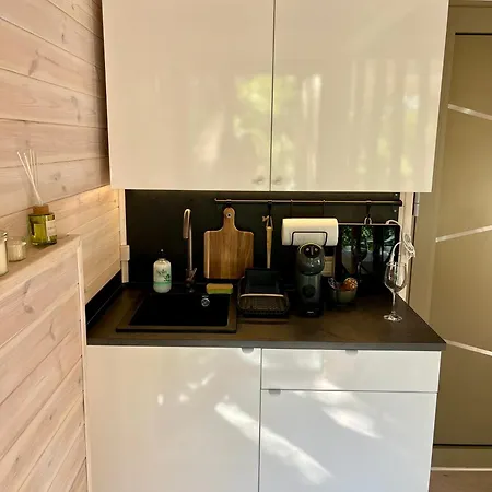 ラグジュアリーテント Furo Treehouse